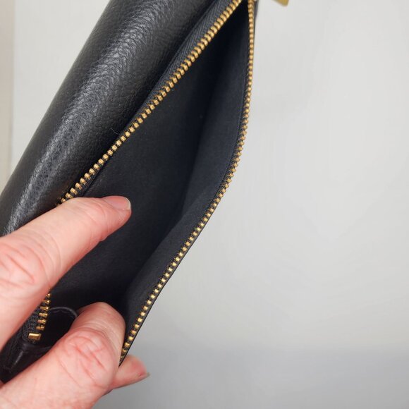 Fossil Black Pebbled Leather Full-Sized Wallet with Gold Hardware - Picture 7 of 10